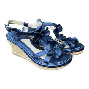 Born Womens Black Leather Flower Strap Espadrille Wedge Sandal Size 7 EUC